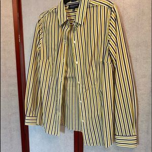 Women’s dress shirt